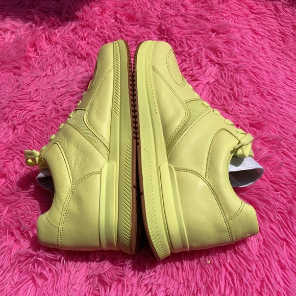 Everlane The Trainer in Lightning Green size 13 NWT - Picture 8 of 12